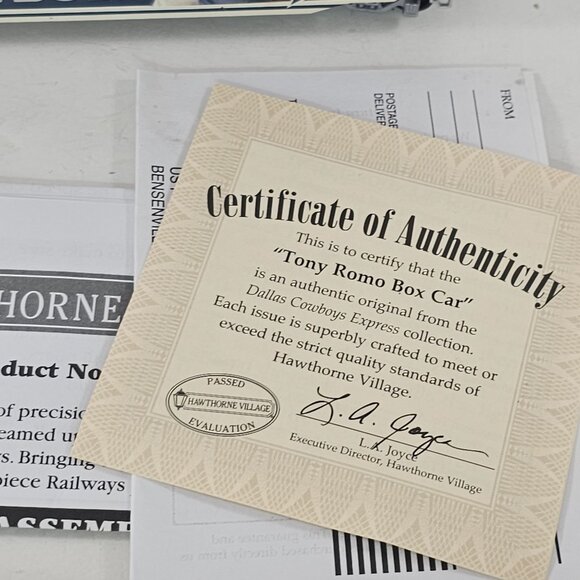 Tony Romo Dallas Cowboys Boxcar Hawthorne Village Collectible W/ COA - Picture 2 of 10
